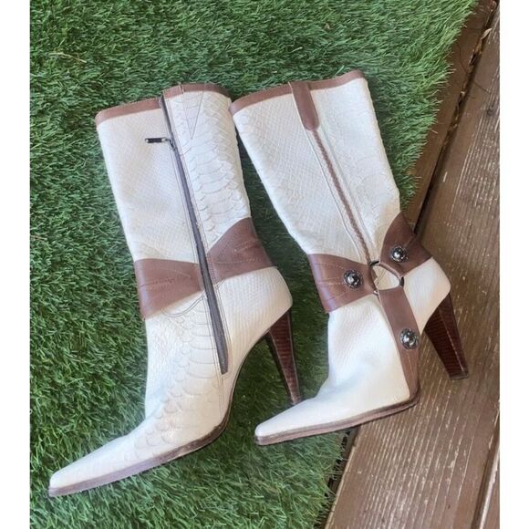 Schutz Womens Ivory With Brown leather Riding Boots Strap Buckle Boot SZ 7 B - Picture 11 of 16